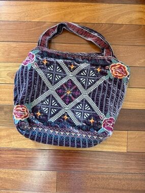 LIKE NEW!!! 💜 Johnny Was Embroidered Velvet Tote Bag in Deep Purple